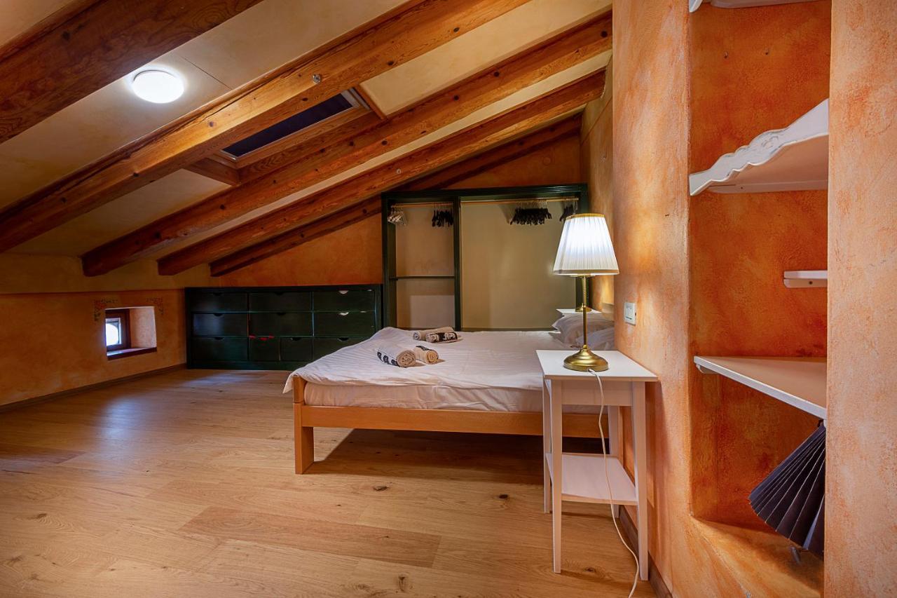 Alighieri Unique Appartement Pula Buitenkant foto