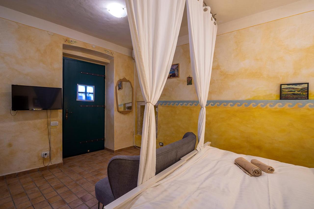 Alighieri Unique Appartement Pula Buitenkant foto