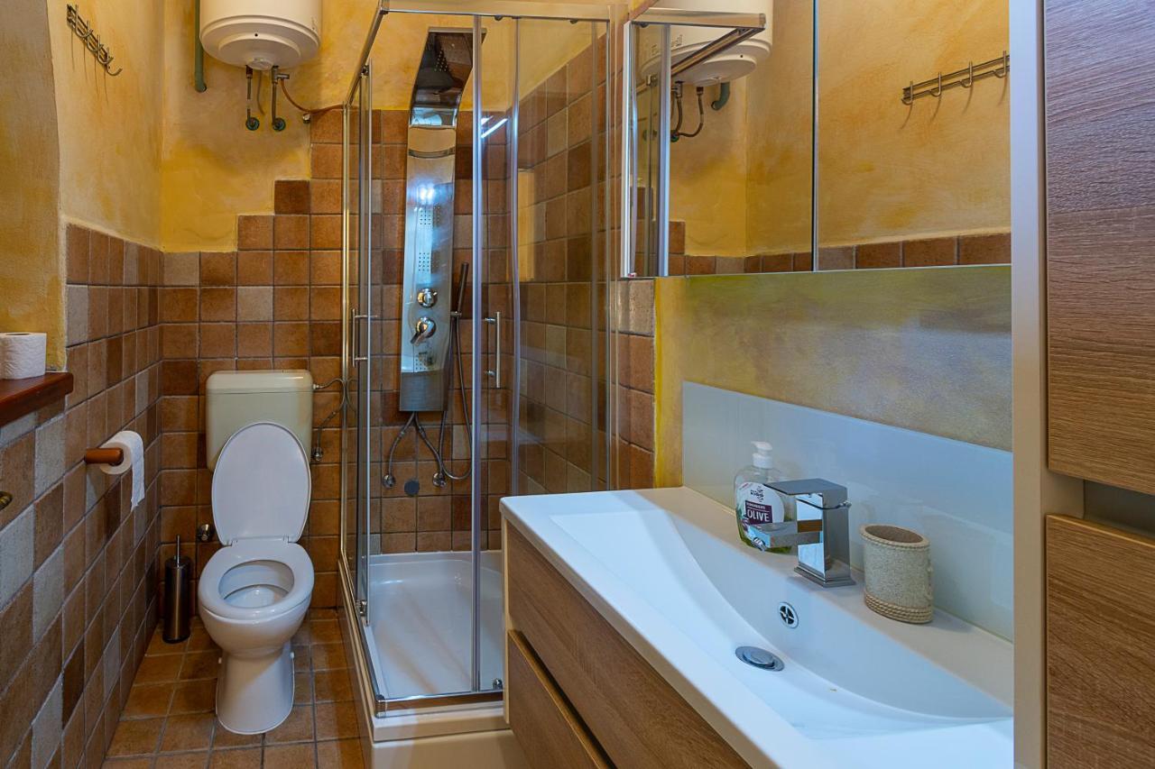 Alighieri Unique Appartement Pula Buitenkant foto