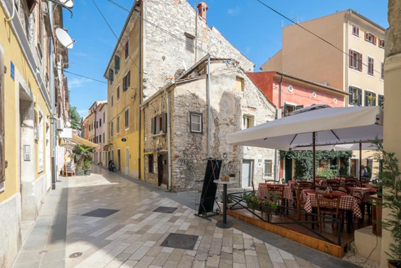 Alighieri Unique Appartement Pula Buitenkant foto
