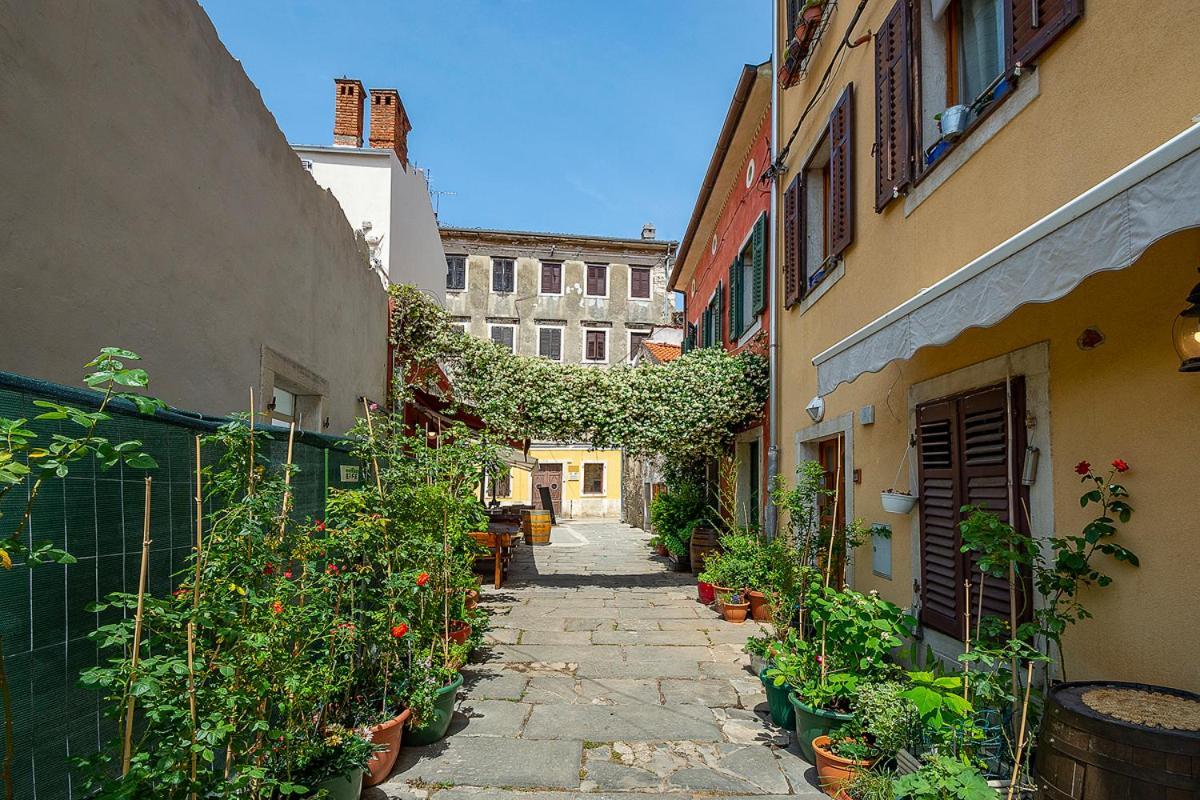Alighieri Unique Appartement Pula Buitenkant foto